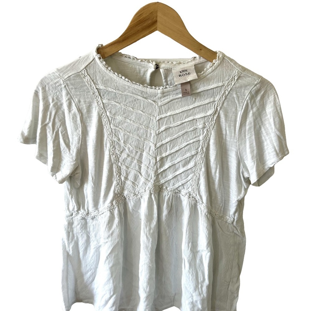 Women's White Top